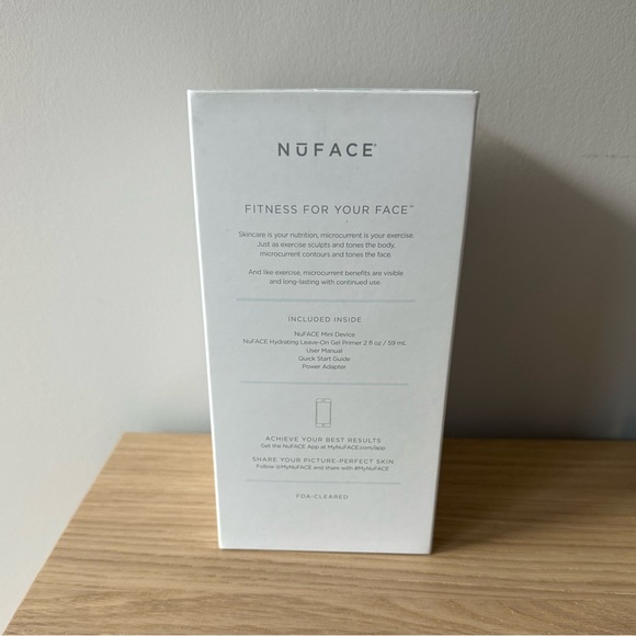 NuFACE Mini Facial Toning Device - Picture 6 of 7